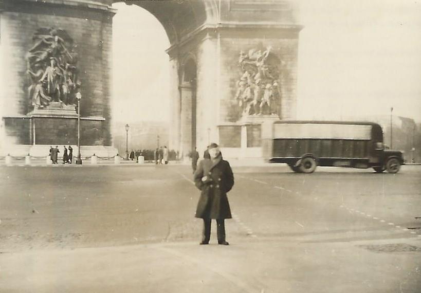 James McNitt at the Arc de Triomphe