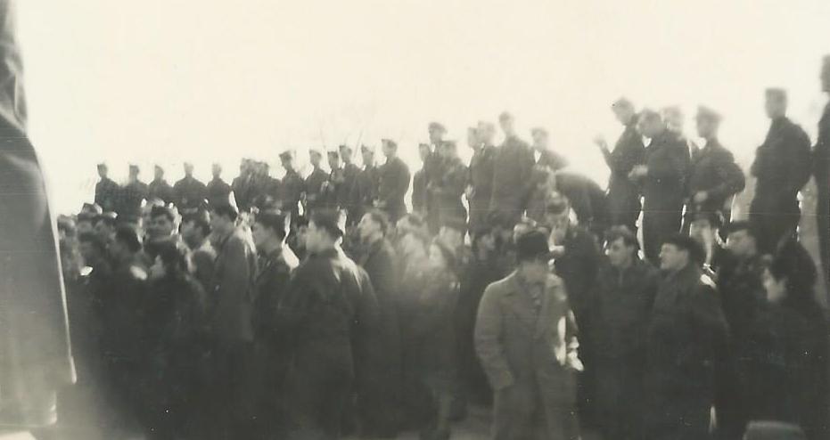 Soldiers at a redeployment rally at the Jardins du Trocadéro
