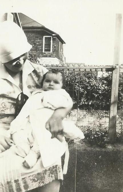 Ruth Weinmann being held by her mother Bertha Boettcher Weinmann